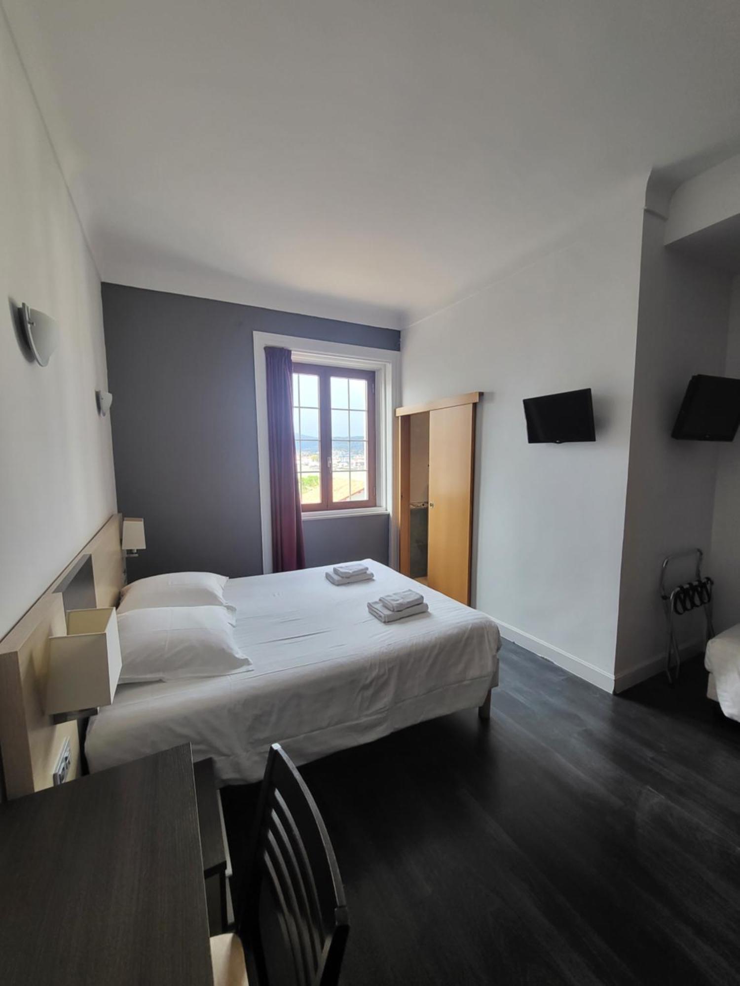 Hotel Bellevue Hendaye Bagian luar foto